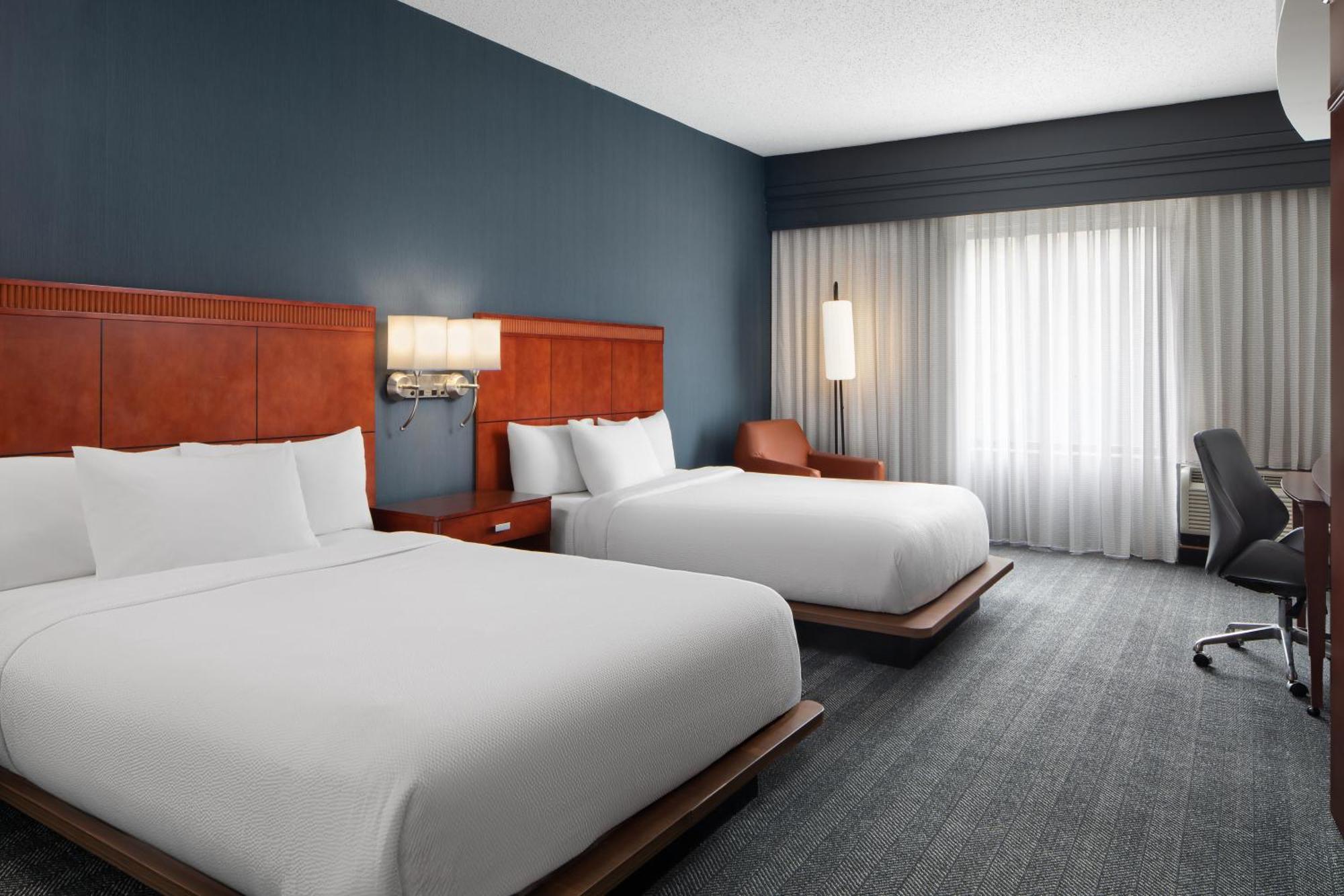 Courtyard By Marriott Knoxville Airport Alcoa Bagian luar foto